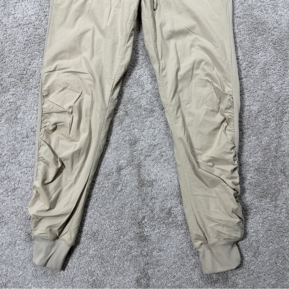 Lululemon Women’s Beyond the Studio 7/8 Jogger Pants Pull On in Trench Size 6 - Picture 6 of 16